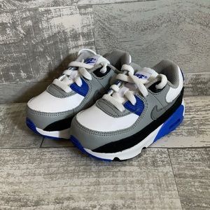 Nike Air Max - Size 6c